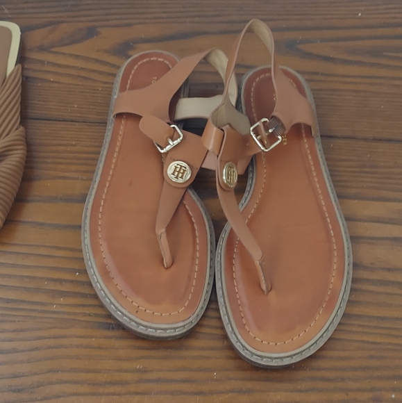 Shoes - Picture 4 of 12